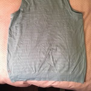 High neck ultra breathable lulu lemon tank